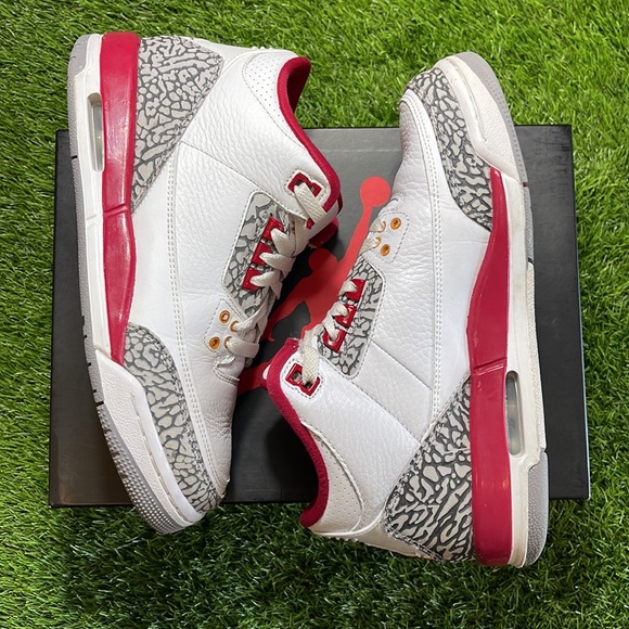 Jordan 3 Retro - Picture 2 of 4